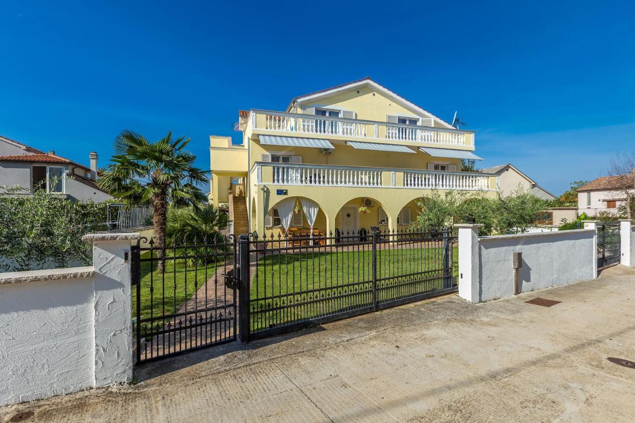 Guest House Antonella Malinska Εξωτερικό φωτογραφία