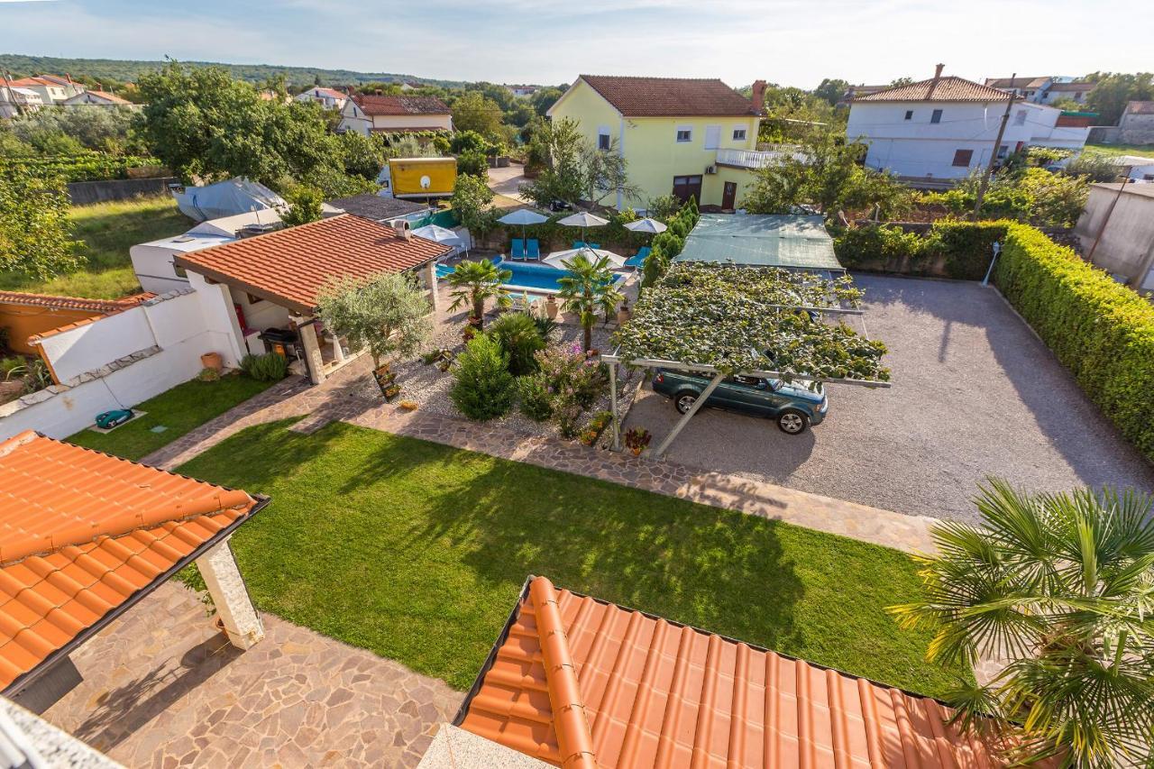Guest House Antonella Malinska Εξωτερικό φωτογραφία