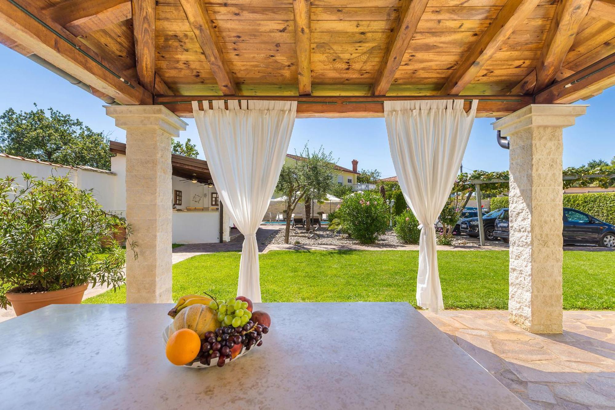 Guest House Antonella Malinska Εξωτερικό φωτογραφία