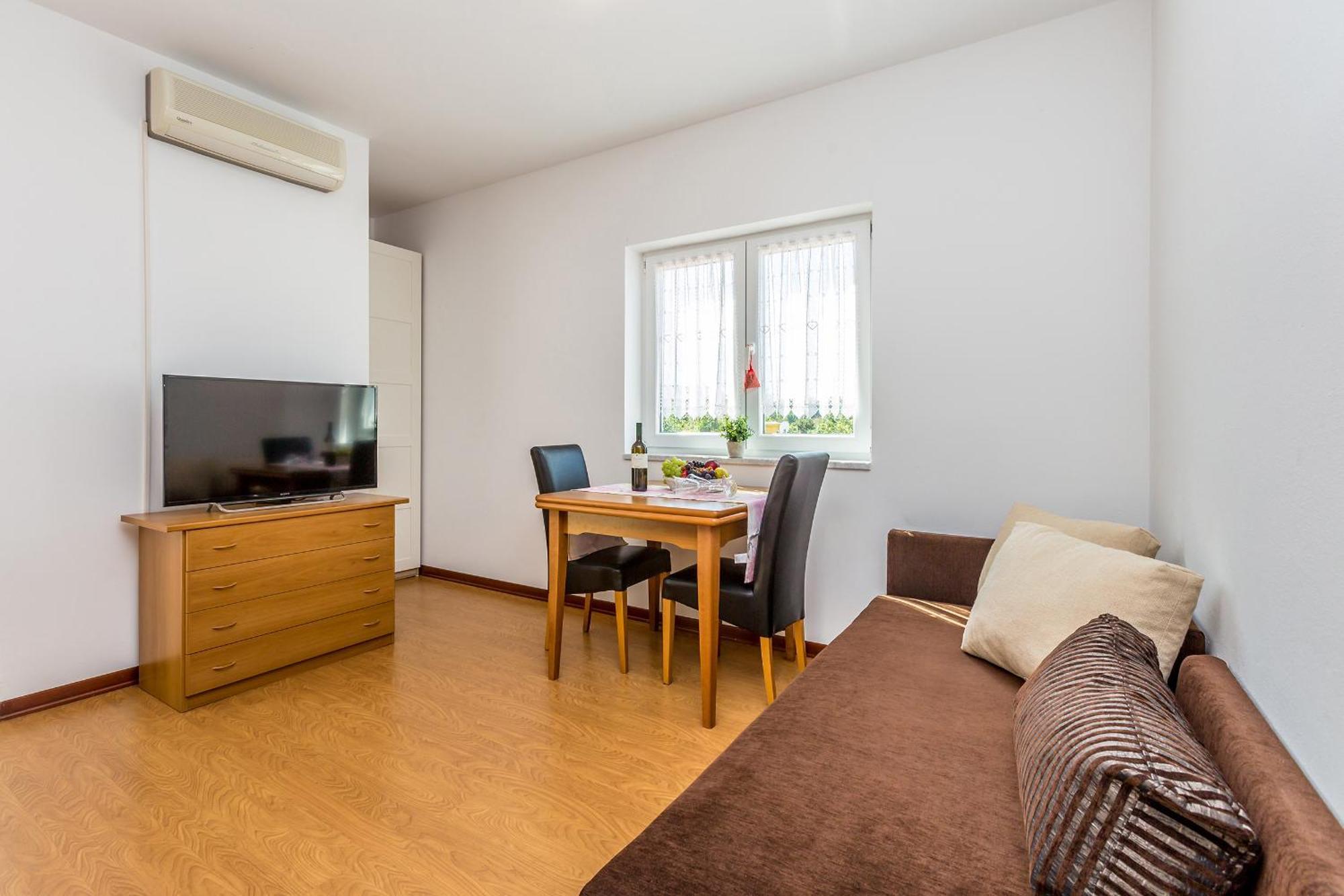 Guest House Antonella Malinska Δωμάτιο φωτογραφία