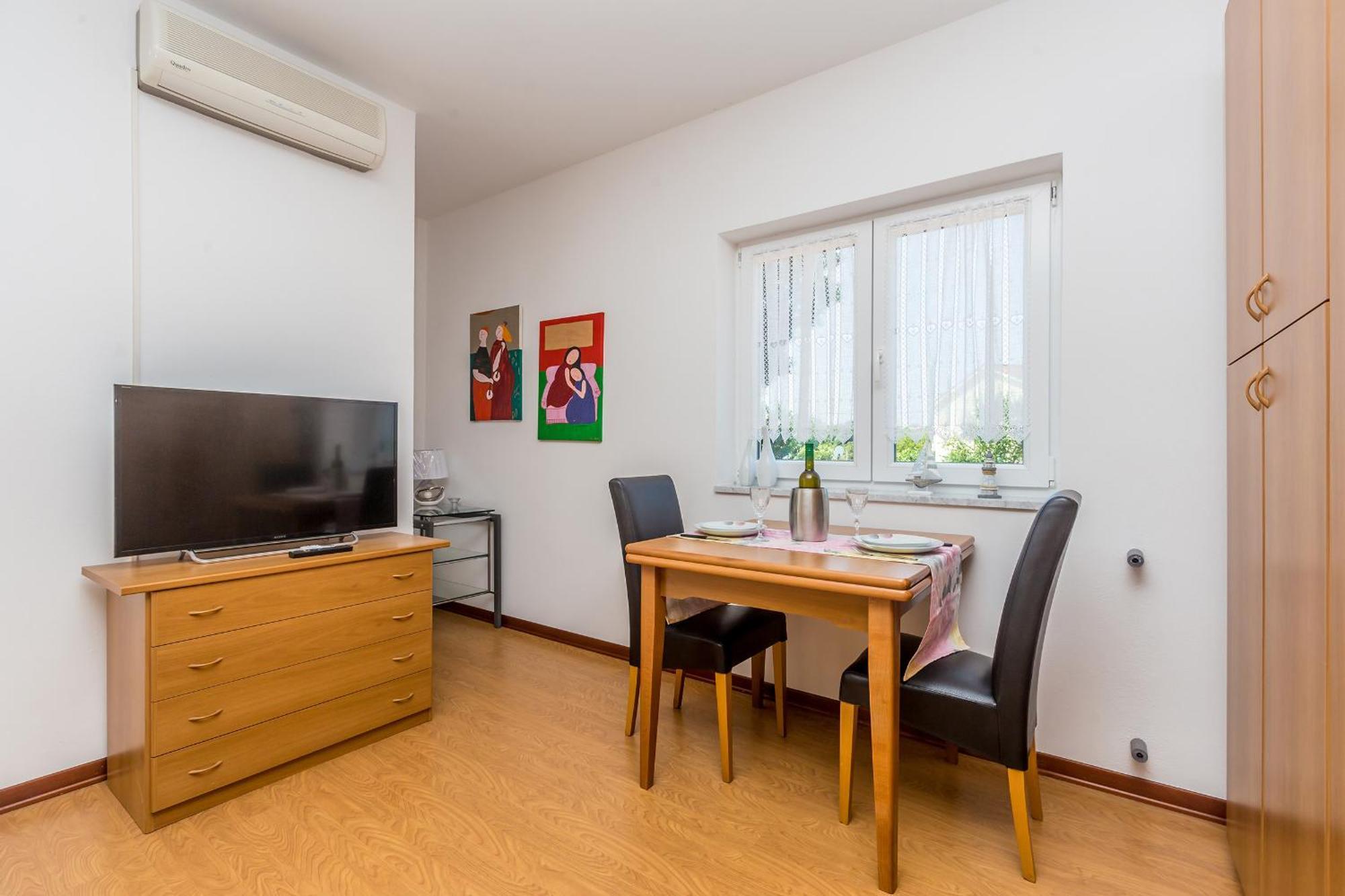 Guest House Antonella Malinska Εξωτερικό φωτογραφία