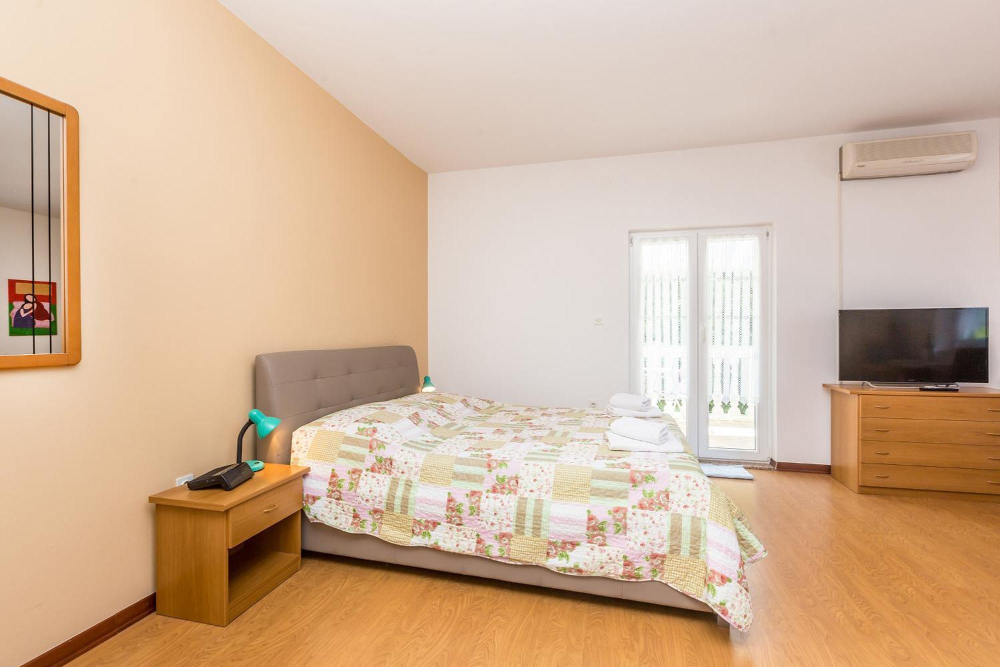 Guest House Antonella Malinska Εξωτερικό φωτογραφία